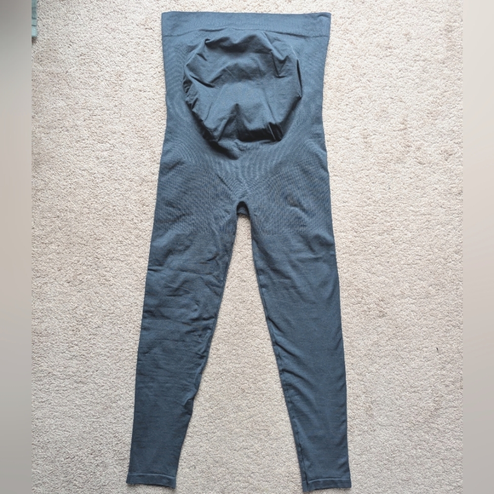 Blanqi Everyday Gray Maternity Leggings Size Large